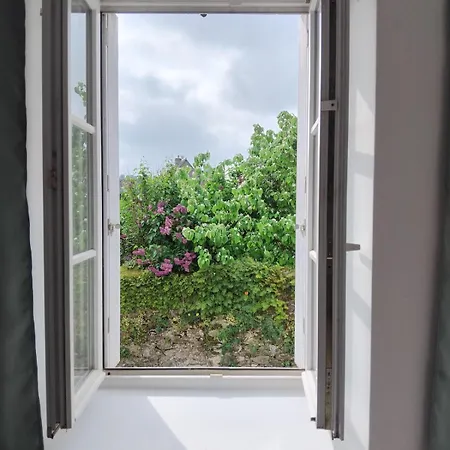 Holiday home Grande Maison 6 Personnes Proche Angers Denee