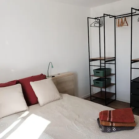 Grande Maison 6 Personnes Proche Angers Denee